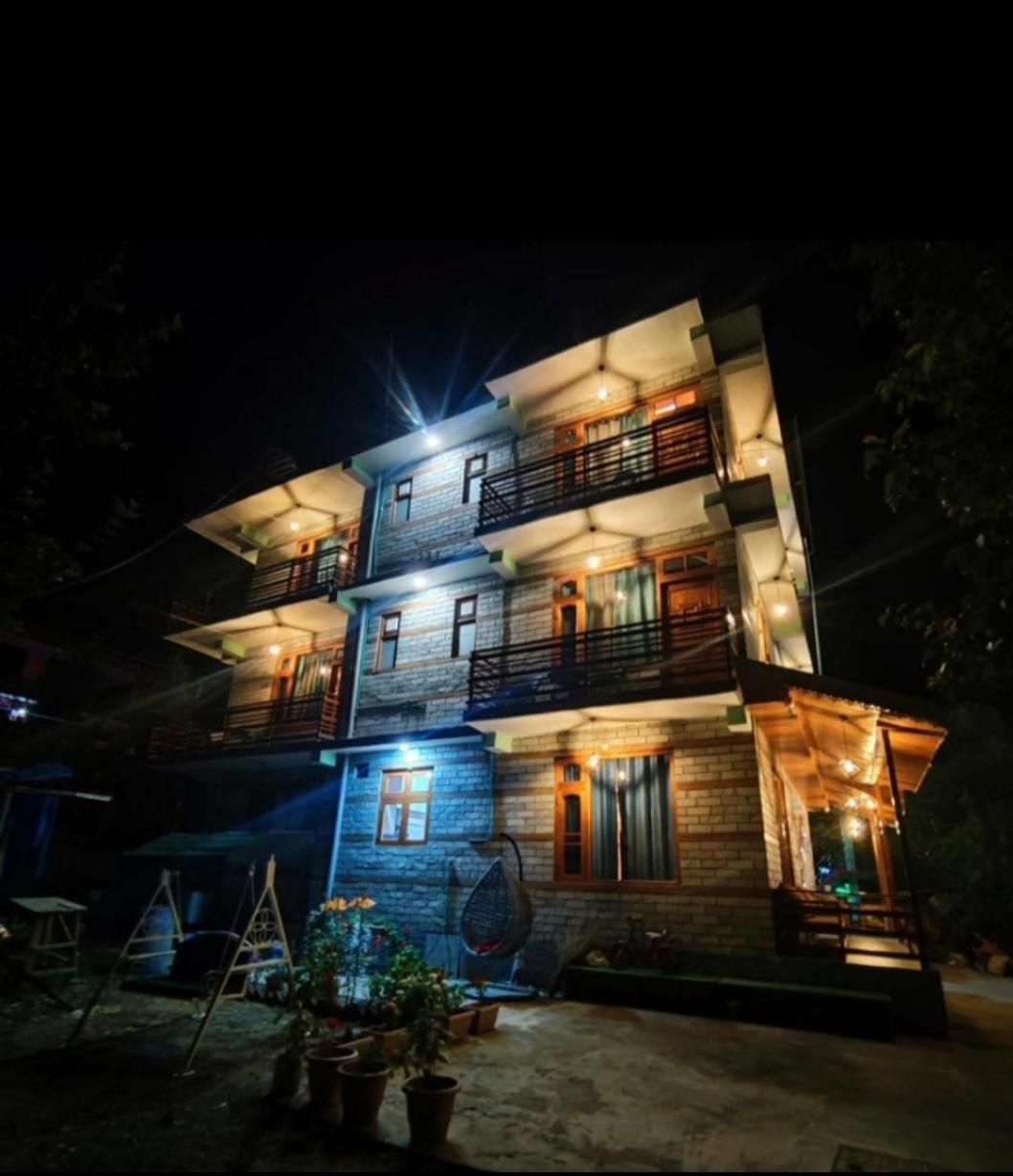 Delight Homestay Kasol Eksteriør billede