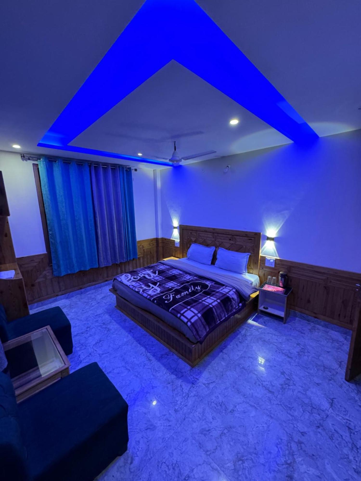 Delight Homestay Kasol Eksteriør billede